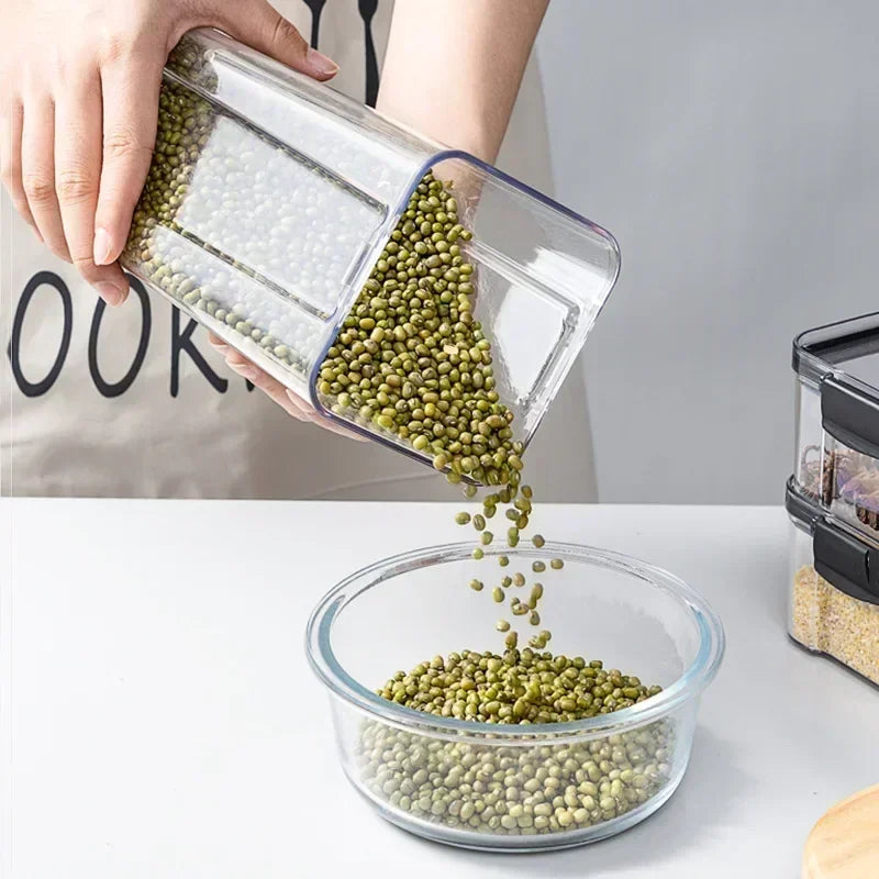 Sealora™ – Stackable Airtight Food Storage Set