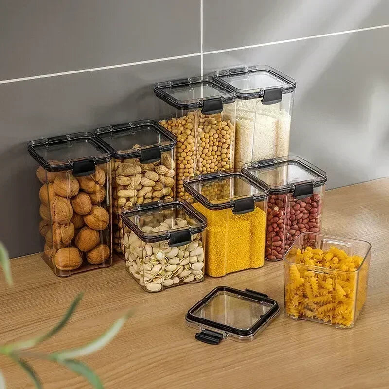 Sealora™ – Stackable Airtight Food Storage Set